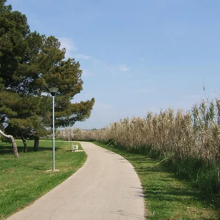 Laura A2, 5 Minutes Of Walking To The Beach * Novigrad (Istria)